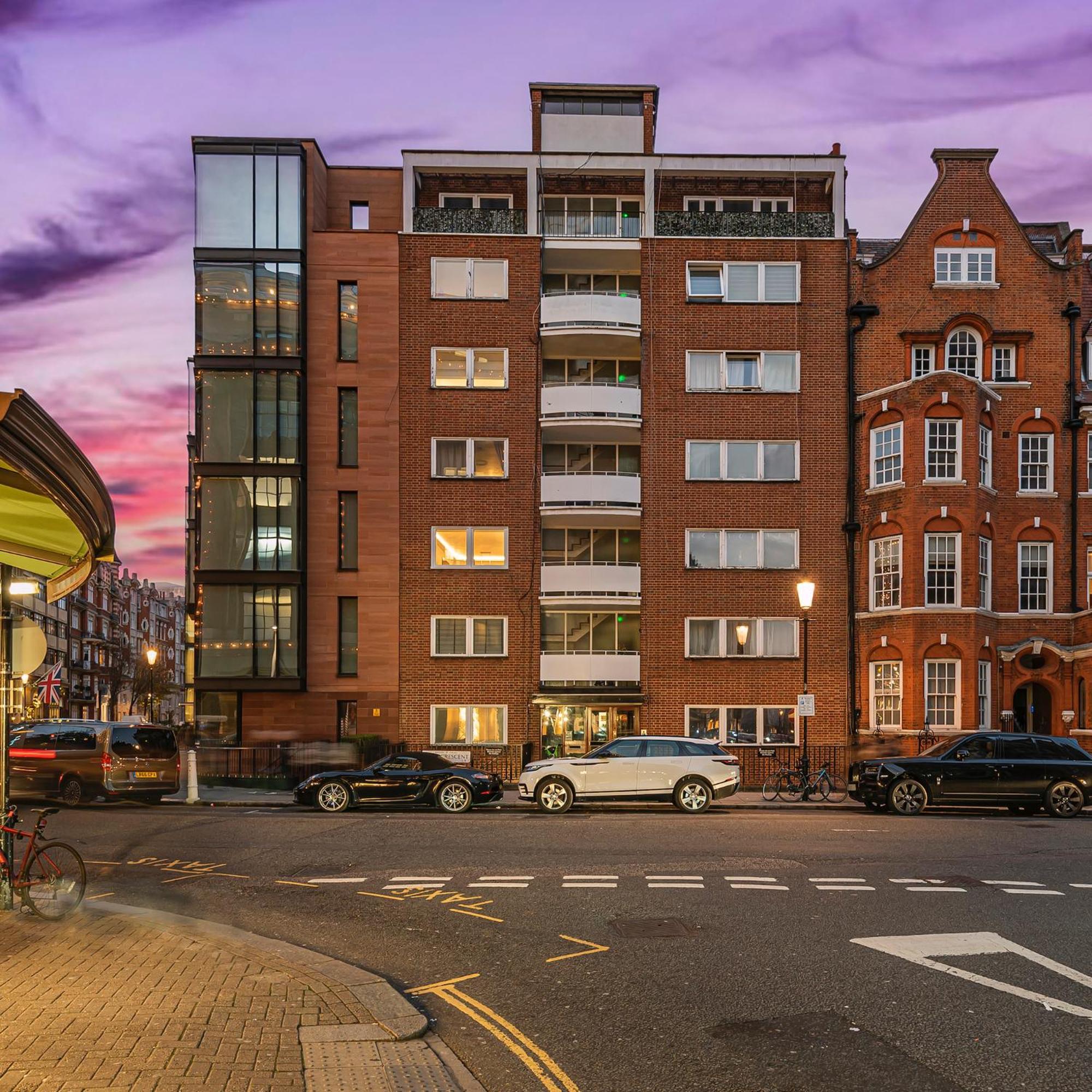 Luxury Living In Knightsbridge Private Balcony View Of Harrods, 2Br2Ba With Ac London Exteriör bild